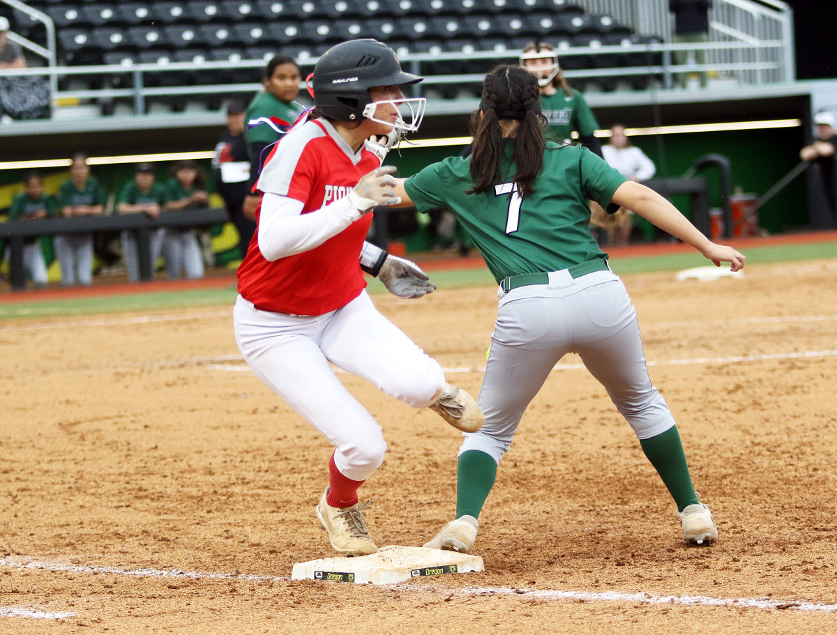 Tigard Oregon City 6A softball final Dan Brood 19